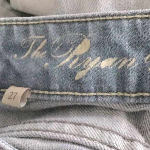 Juicy Couture The Ryan Light Wash Zipper Cuff Denim Jeans - Picture 9 of 12